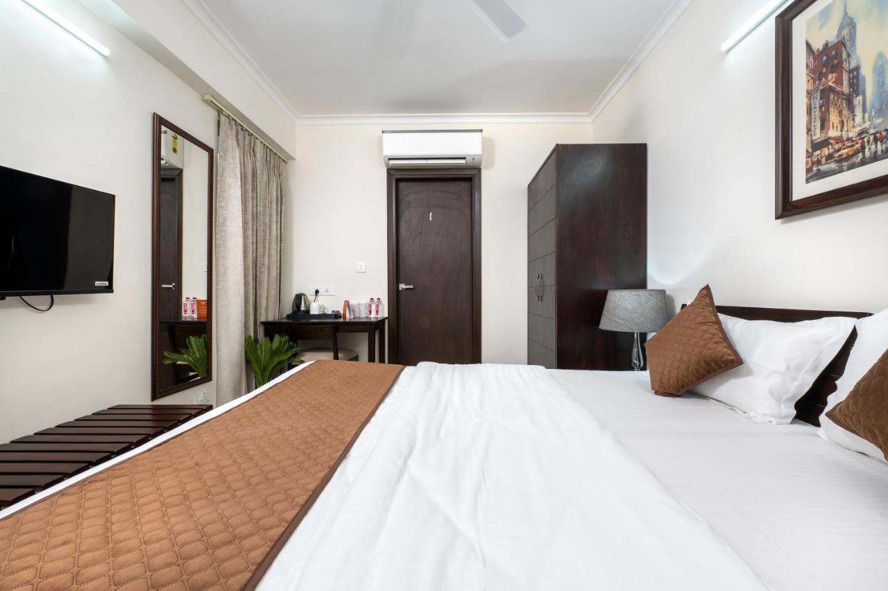 Palm Stay - Studios & Rooms Jaipur Buitenkant foto