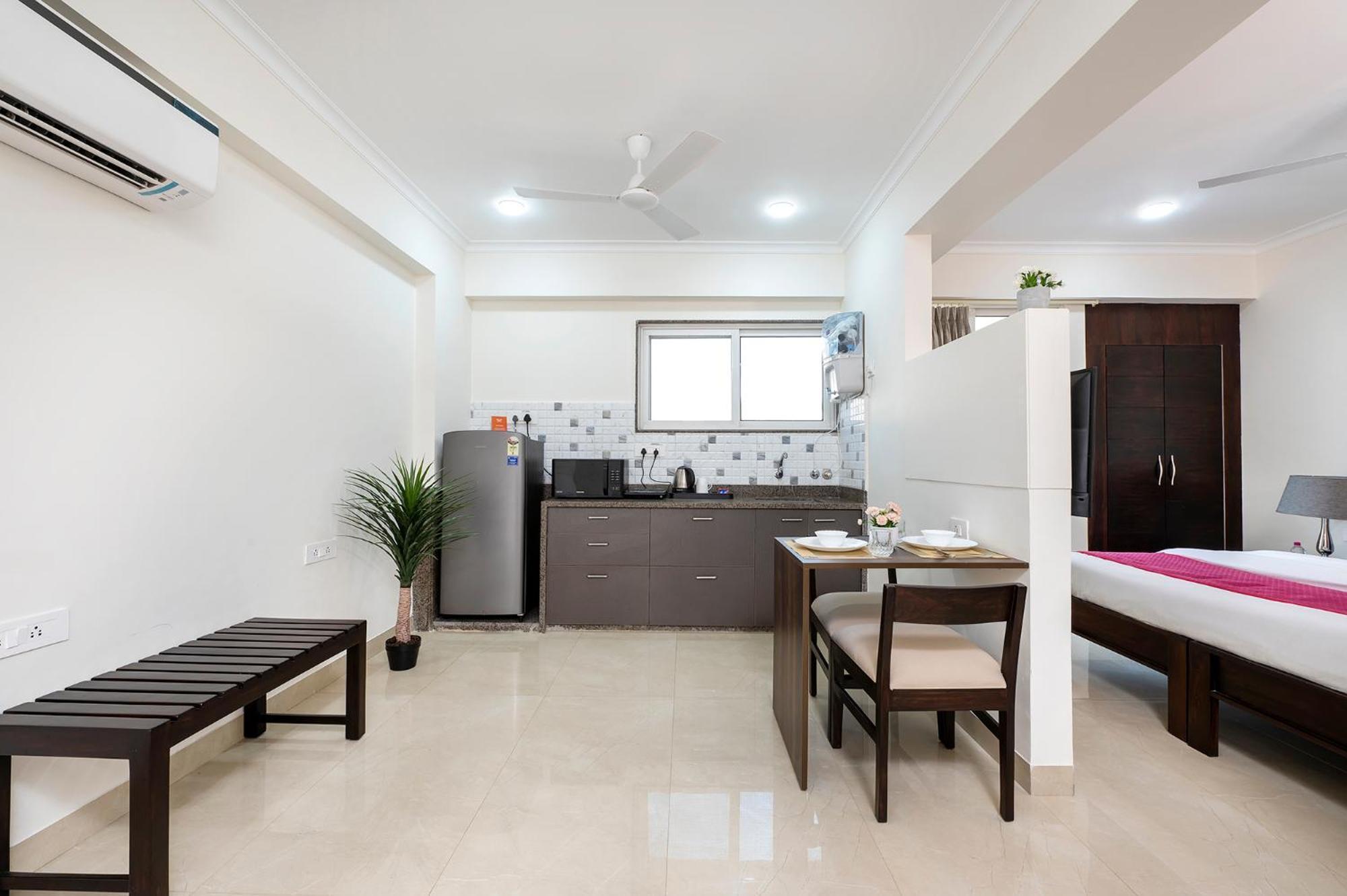 Palm Stay - Studios & Rooms Jaipur Buitenkant foto